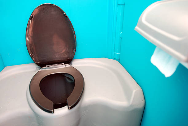 Portable Toilet Options We Offer in Fannett, TX